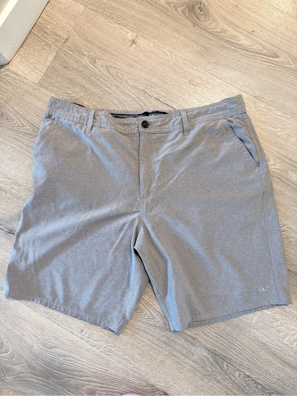 O’Neil Men's Gray Hybrid Stretch Shorts